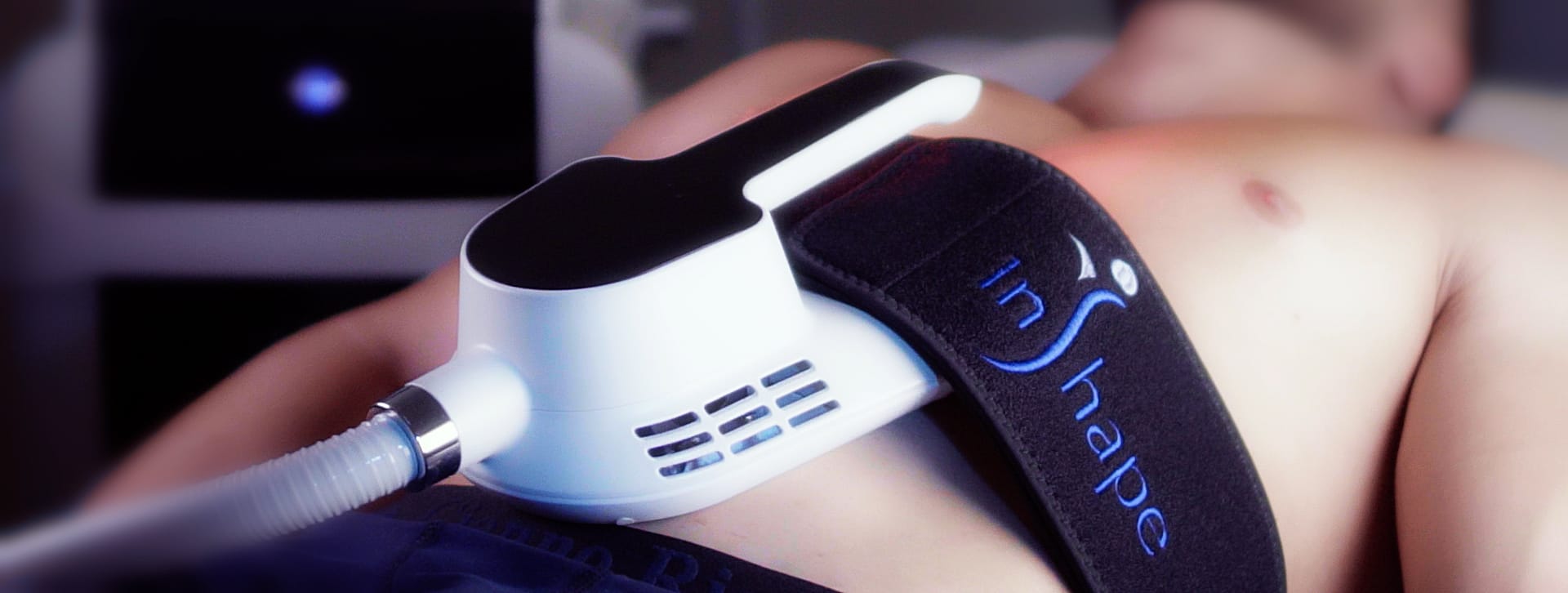 Background visual of InShape by MedArt, showing modern fitness-inspired aesthetics and technological innovation.